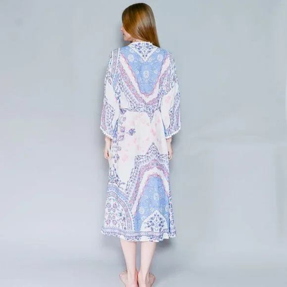 IN BLOOM By Jonquil Floral Print Midi Robe NWT - Picture 4 of 6